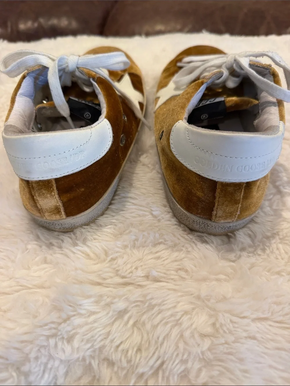 Golden Goose Women’s Gold Velvet Sneakers EUC EU size 38 US 7.5 / 8